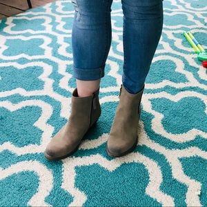 Nine West Women’s Boots